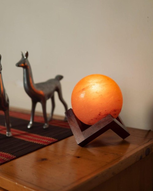 Multi-Unit Himalayan Salt Lamp Fixture for Health Product Distributors